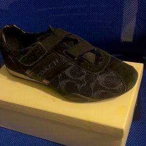 BLACK COACH SOFT SNEAKER (JENNEY) Size 8